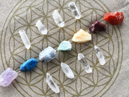 Exploring the Connection Between Energy Healing, Intuition, and Ayurveda