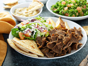 EXPERIENCED CHEF / HEAD CHEF