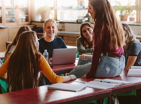 Studenten während der Pause