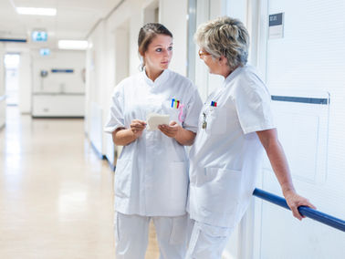 ICU Nurse Job Description: Find Out Roles, Duties & Skills