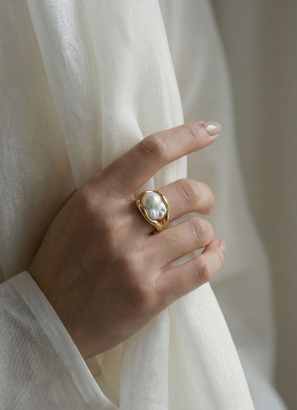 Elegant Pearl Ring