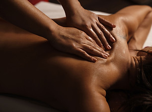Terapia de massagem nas costas