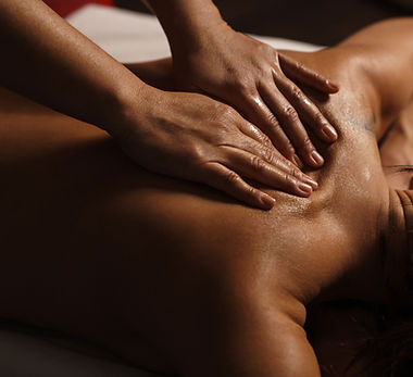 Massage relaxant du dos