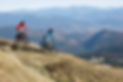 Faire du vélo sur la colline