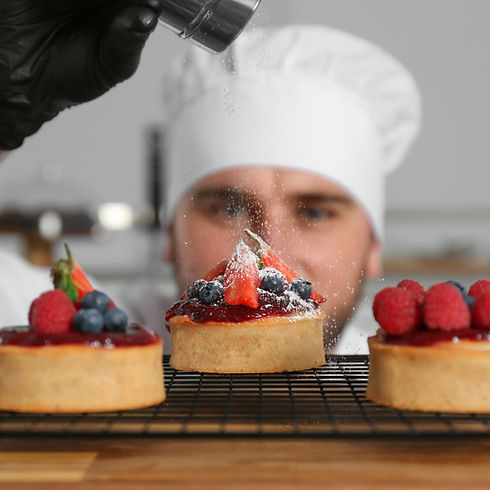 reconversion chef de cuisine avec tartelettes aux fuits