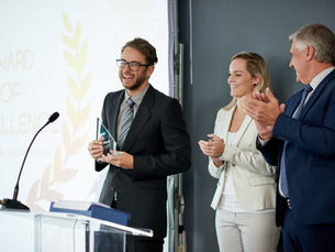 Praise and Progress: Enhancing Performance through Employee Recognition