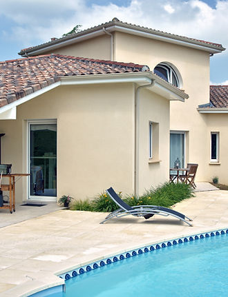 House with a Pool