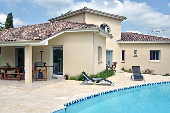 House with a Pool