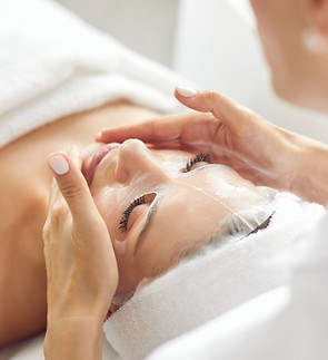 Séance de soins du visage