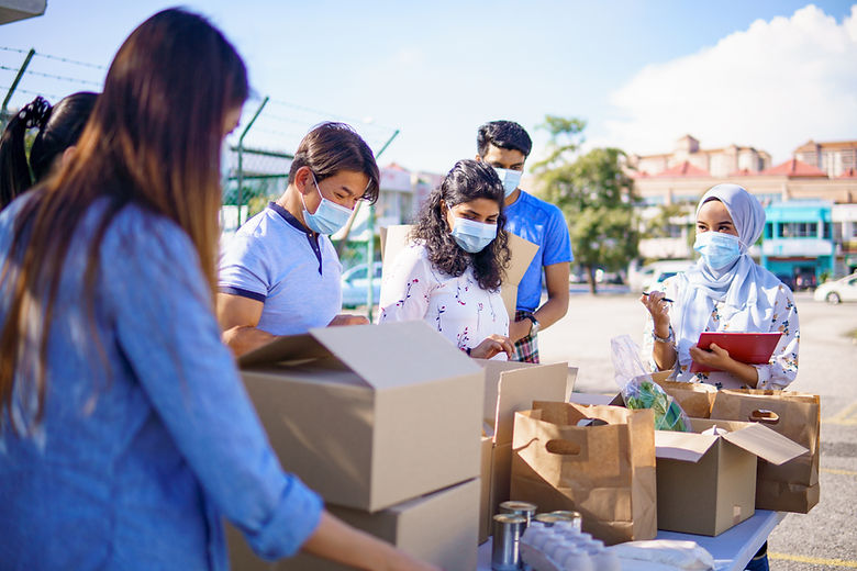 Voluntarios para la donación de alimentos