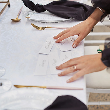 Decorating Wedding Table