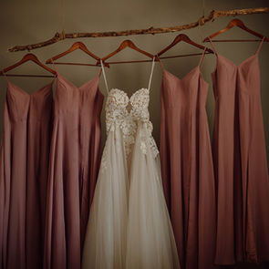 Elegant on a Budget: Timeless Wedding Ideas by Peerless Etiquette