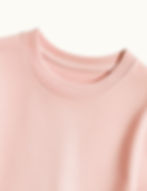 เสื้อยืดสีชมพู ระยะใกล้