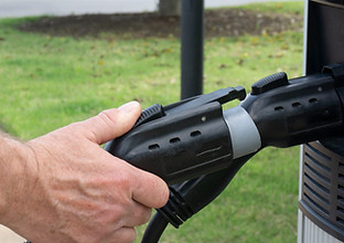 Cargador de coche eléctrico