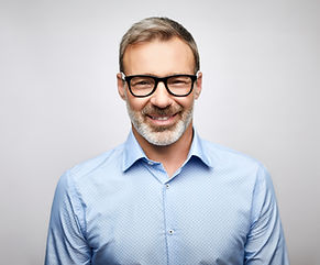 Portrait d'un homme souriant