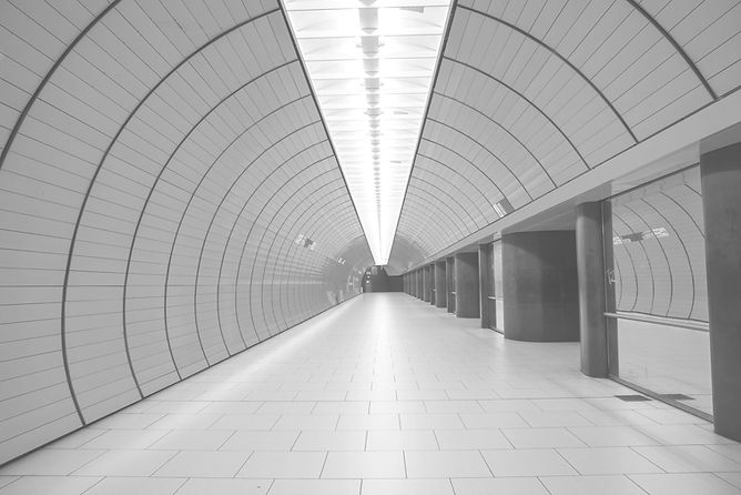 Moderner U-Bahn-Tunnel