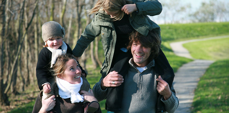 Famille en promenade