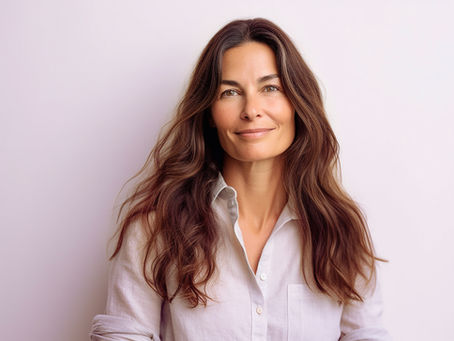 Menopozal Dönemde Genitouriner Sendrom (GSM) ve Vajinal Atrofi Yönetimi: Multifraksiyonel Hyaluronik Asit ile Mukozal Restorasyon