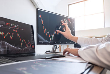 Setores de Investimento na Bolsa de Valores: Quais São os Mais Sólidos e os Mais Arriscados?