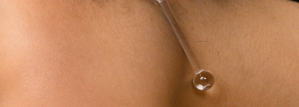 EAR PIERCING ON WOMEN