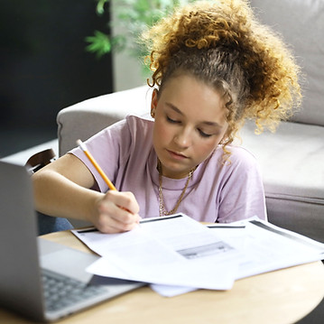 Huiswerk aan het maken 