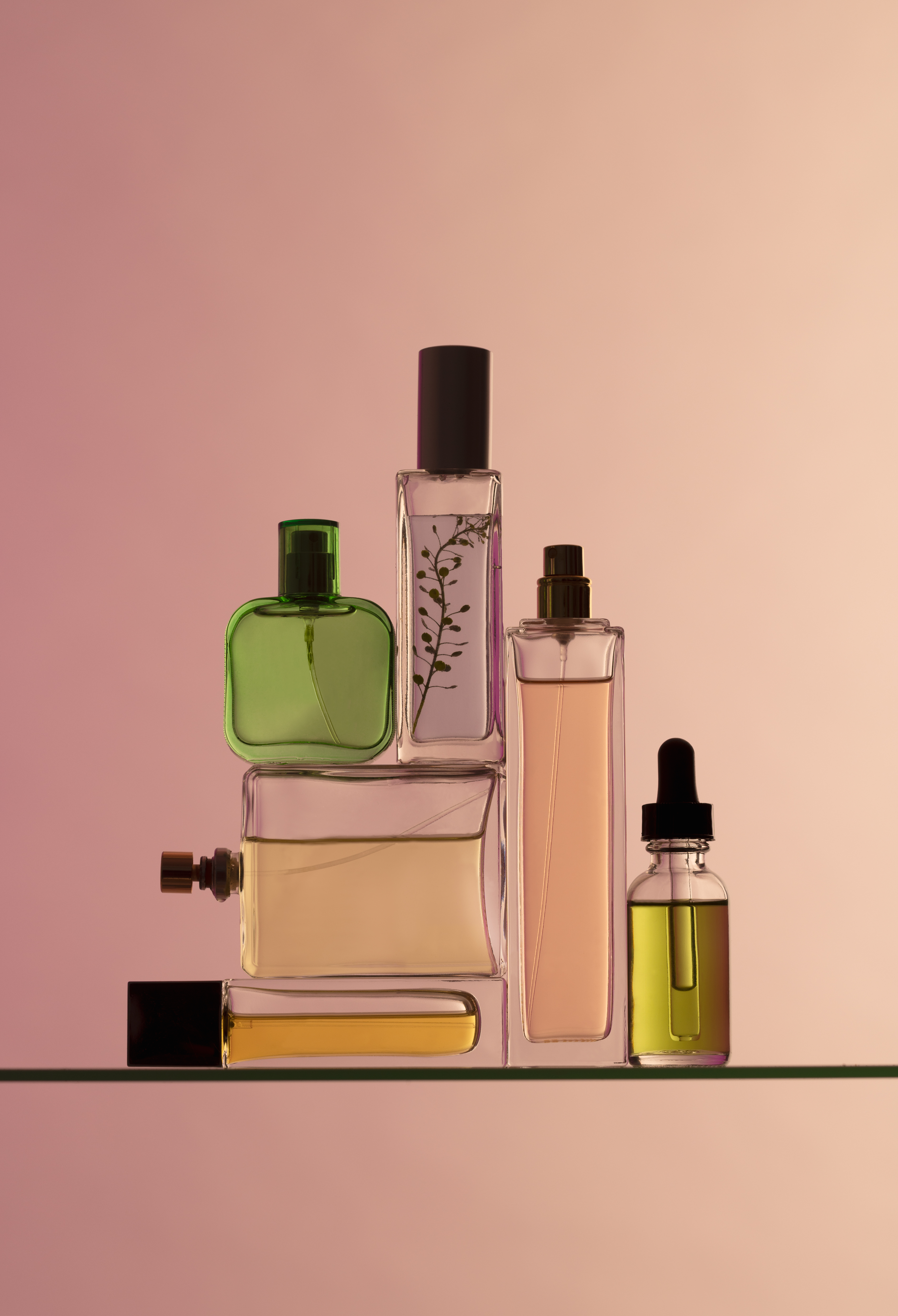 A refreshing and invigorating oil often used to boost energy and relieve headaches.