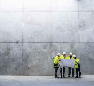 Meeting at construction site