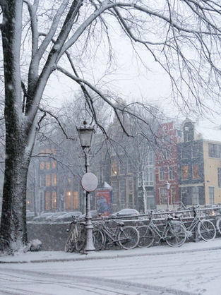 10 ESSENTIALS FOR SURVIVING WINTER WITH A NEWBORN