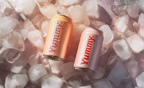 Bunte Getränkedosen