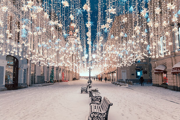 Artificial snowflakes