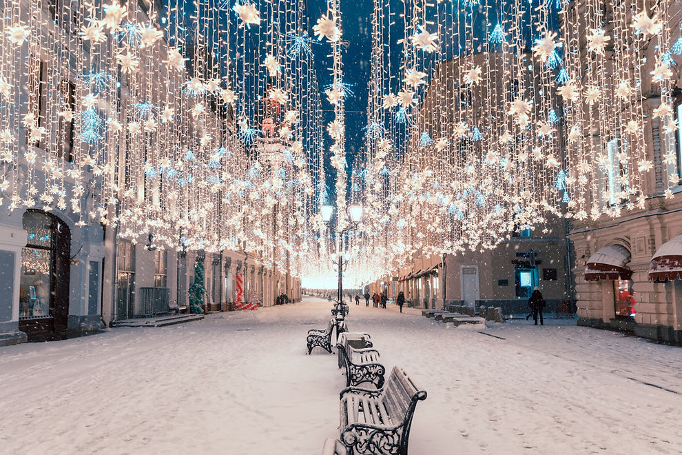 Artificial snowflakes