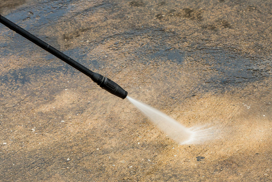 concrete cleaning with high pressure water jet