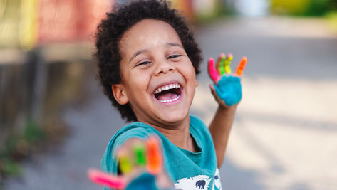 Children learning to read? Give them a hand!