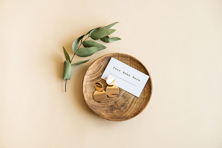 ファッショナブルなイヤリング