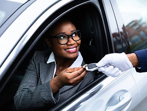 Dar chave de carro ao Valet