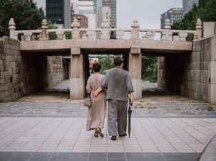 Vì sao ngày càng nhiều người muốn ly hôn ở tuổi "xế chiều"?