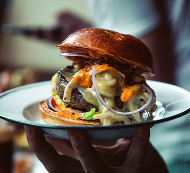 Saftig cheeseburgare