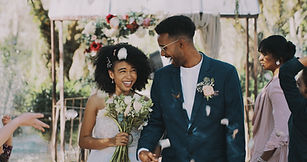 Célébration d'un mariage en plein air
