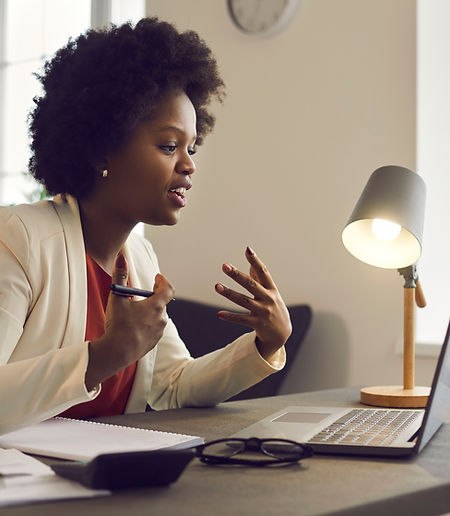 "Let's talk" is my most popular course. Many of us understand English thanks to movies, blogs or work - but we can't speak. This is because understanding and speaking are completely different skills. You can't learn to speak by yourself - you need an interlocutor who will answer you in real time.