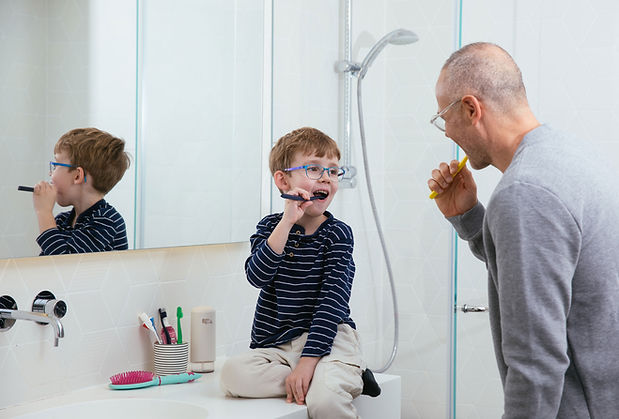 Samen tanden poetsen