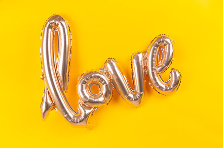 Golden Love Balloon