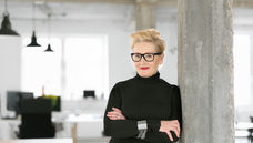 Job Hunt vs Job Hug in Australia 2026