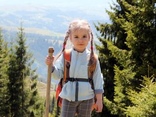 The Pros and The Cons of Worldschooling