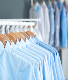 Camisas azuis passadas