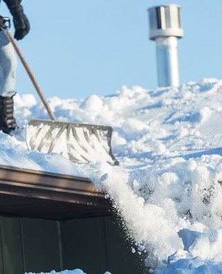Schnee schaufeln