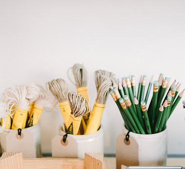 Arts & Crafts Supplies