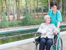 Pflegegrad beantragen - Eine Anleitung zur Unterstützung in der Pflege