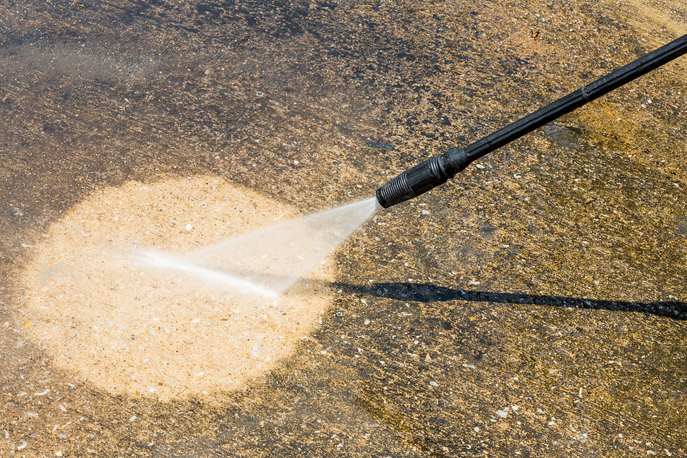 surface cleaning with high pressure water jet