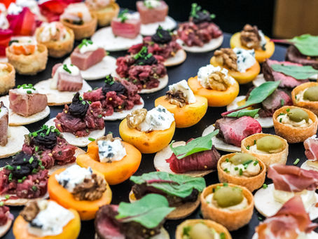 Comment bien organiser son cocktail déjeunatoire ou dînatoire