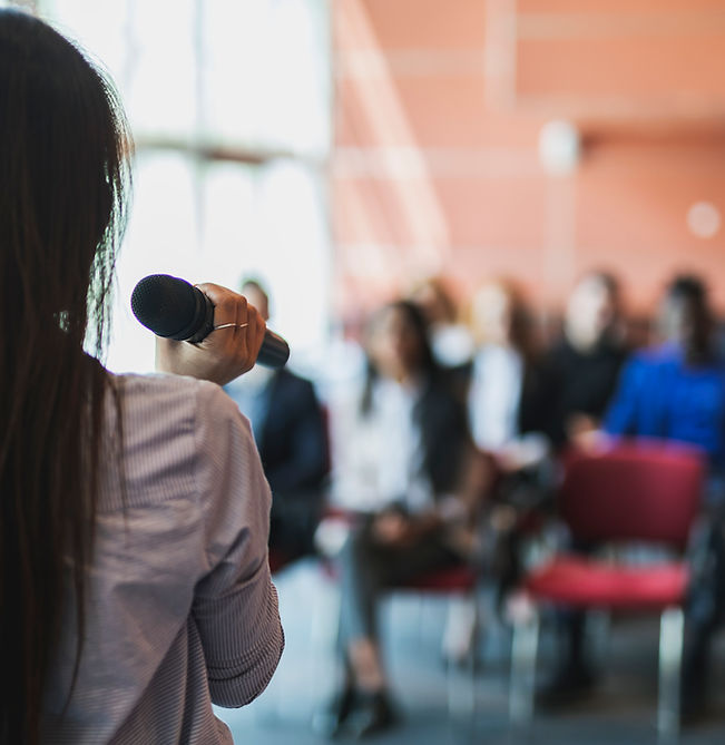 Apresentadora Feminina